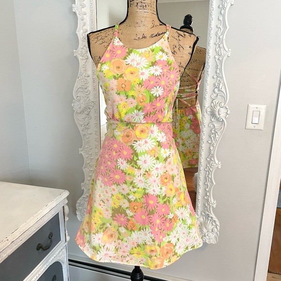 New York Couture Handmade One of a Kind Pastel Daises  *SAMPLE* Mod Dress - Picture 4 of 7
